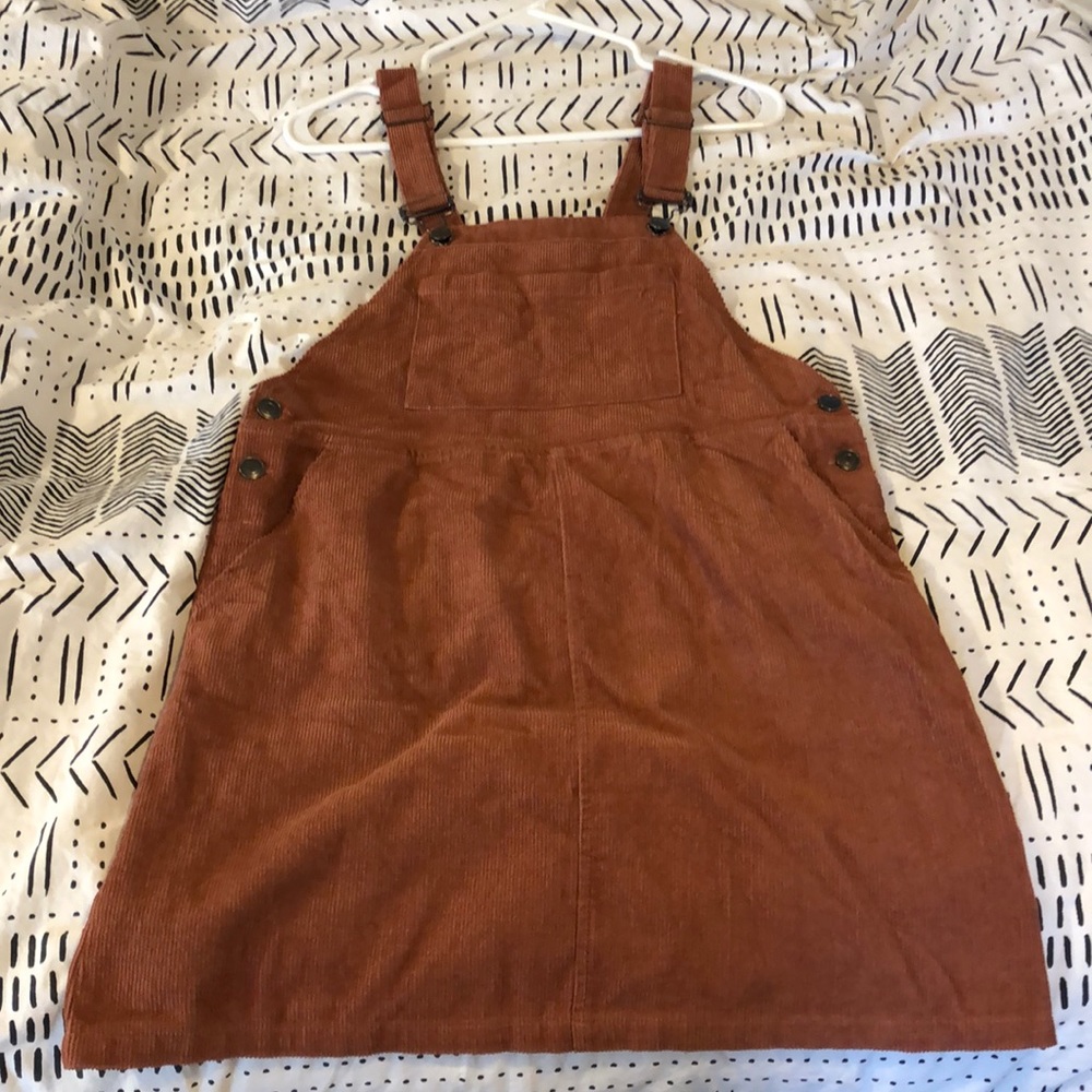 Overall dress